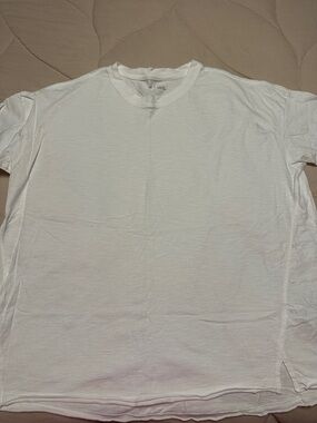 Aerie Women’s Classic White Crew Neck T-Shirt